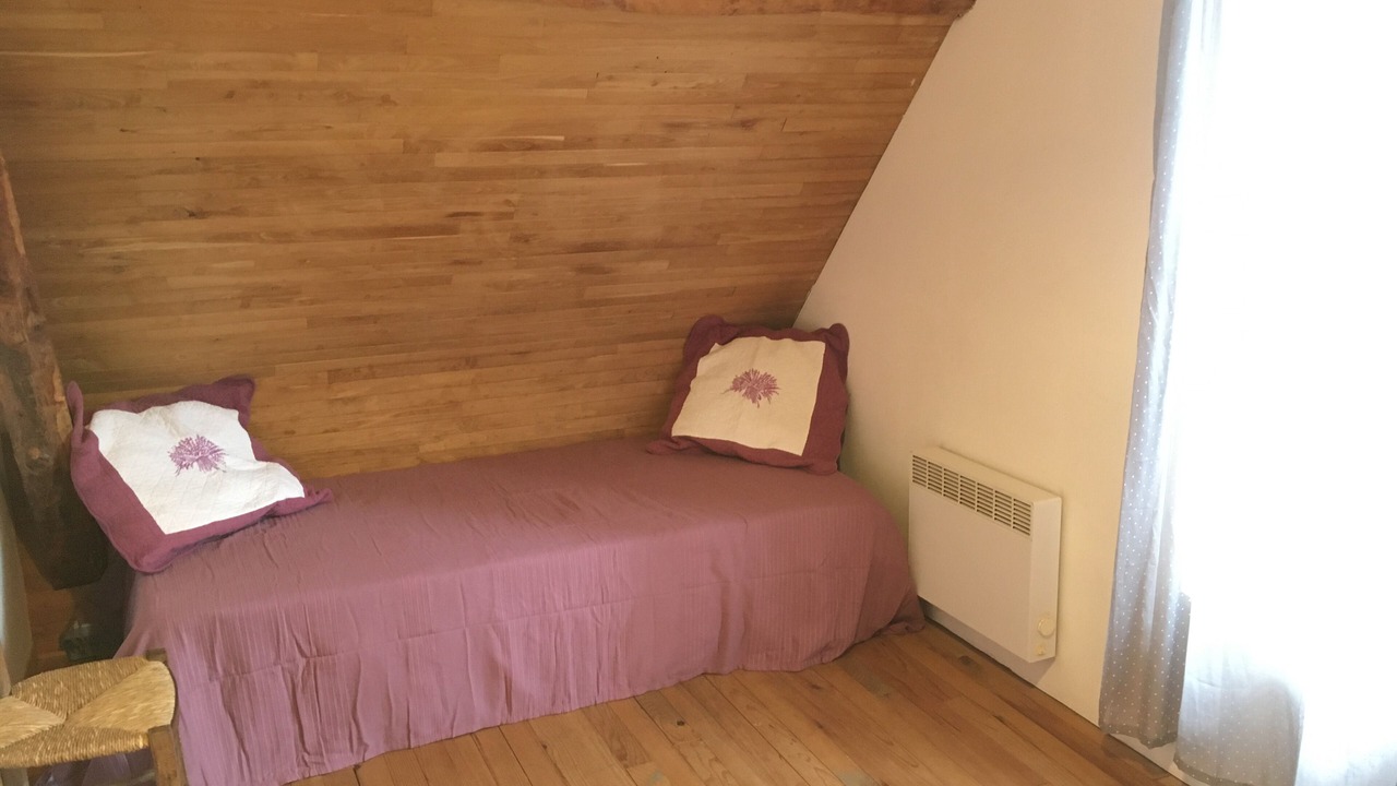 Photo of Bedroom in Gez