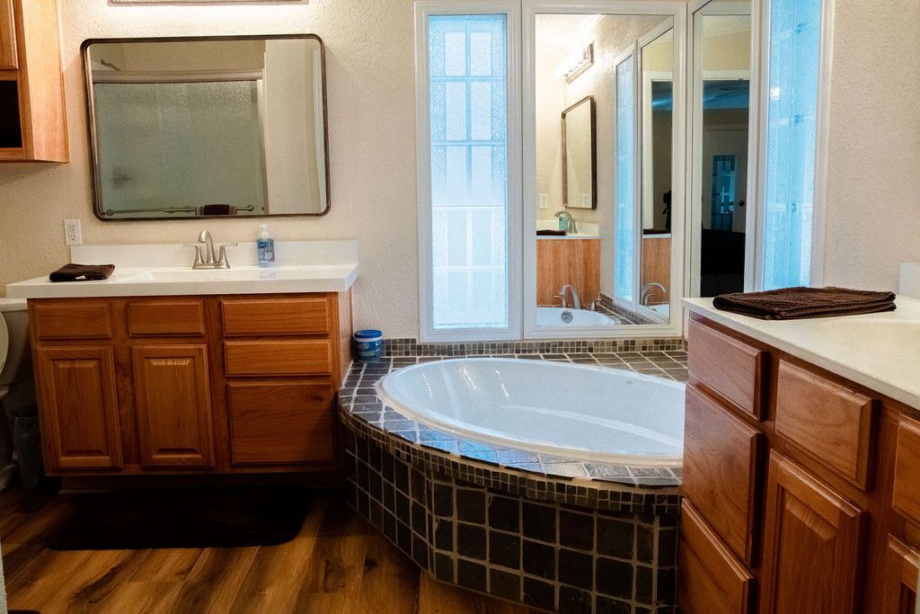 Photo of Bathroom in Carolyn Estates