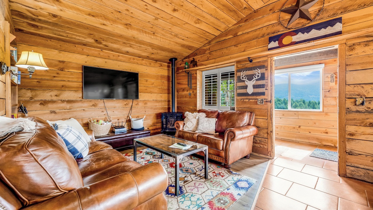 Photo of Livingroom in Rainbow Valley