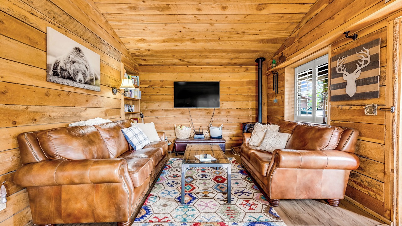Photo of Livingroom in Rainbow Valley