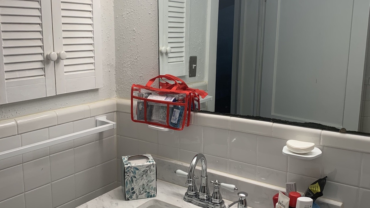 Photo of Bathroom in Davis Wharf