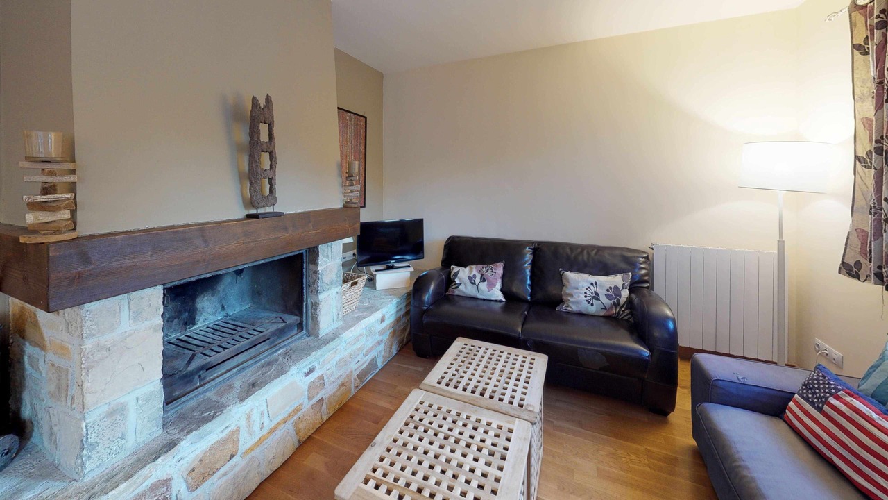 Photo of Livingroom in Escarrilla