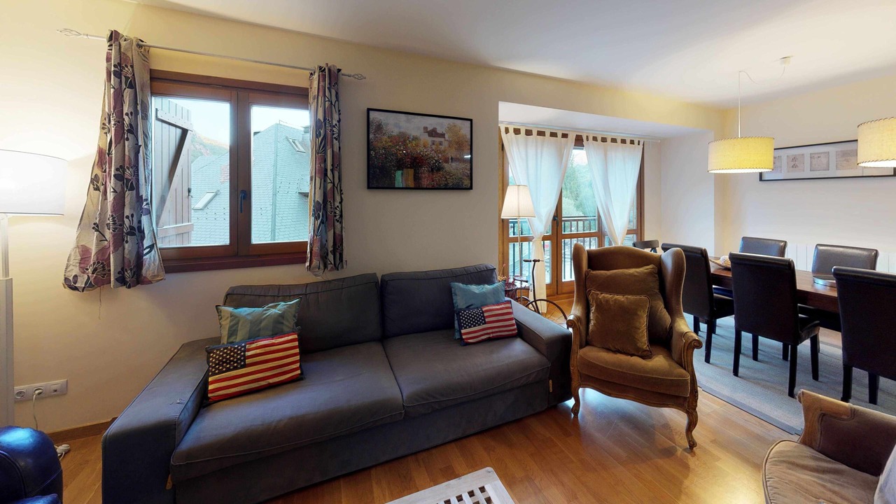 Photo of Livingroom in Escarrilla
