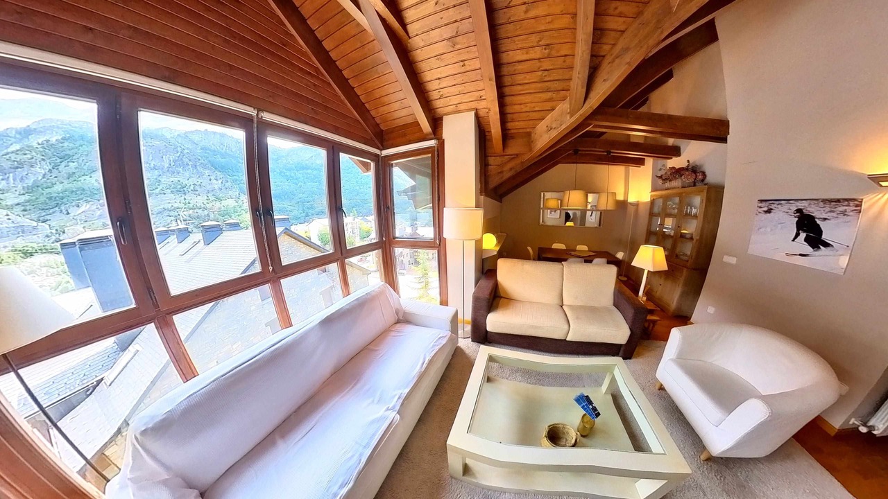 Photo of Livingroom in Escarrilla