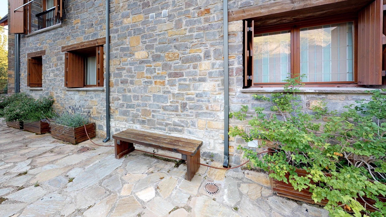 Photo of Patio Balcony in Escarrilla