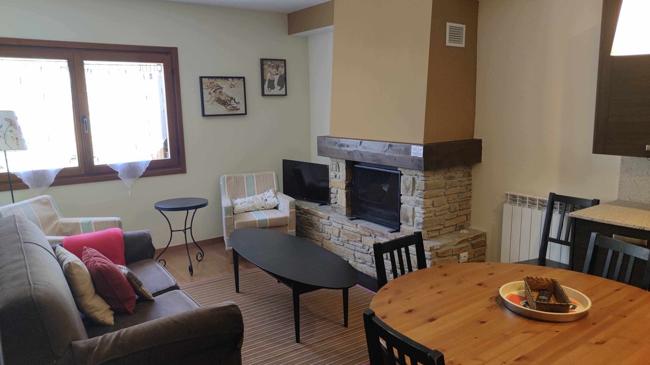 Photo of Livingroom in Escarrilla