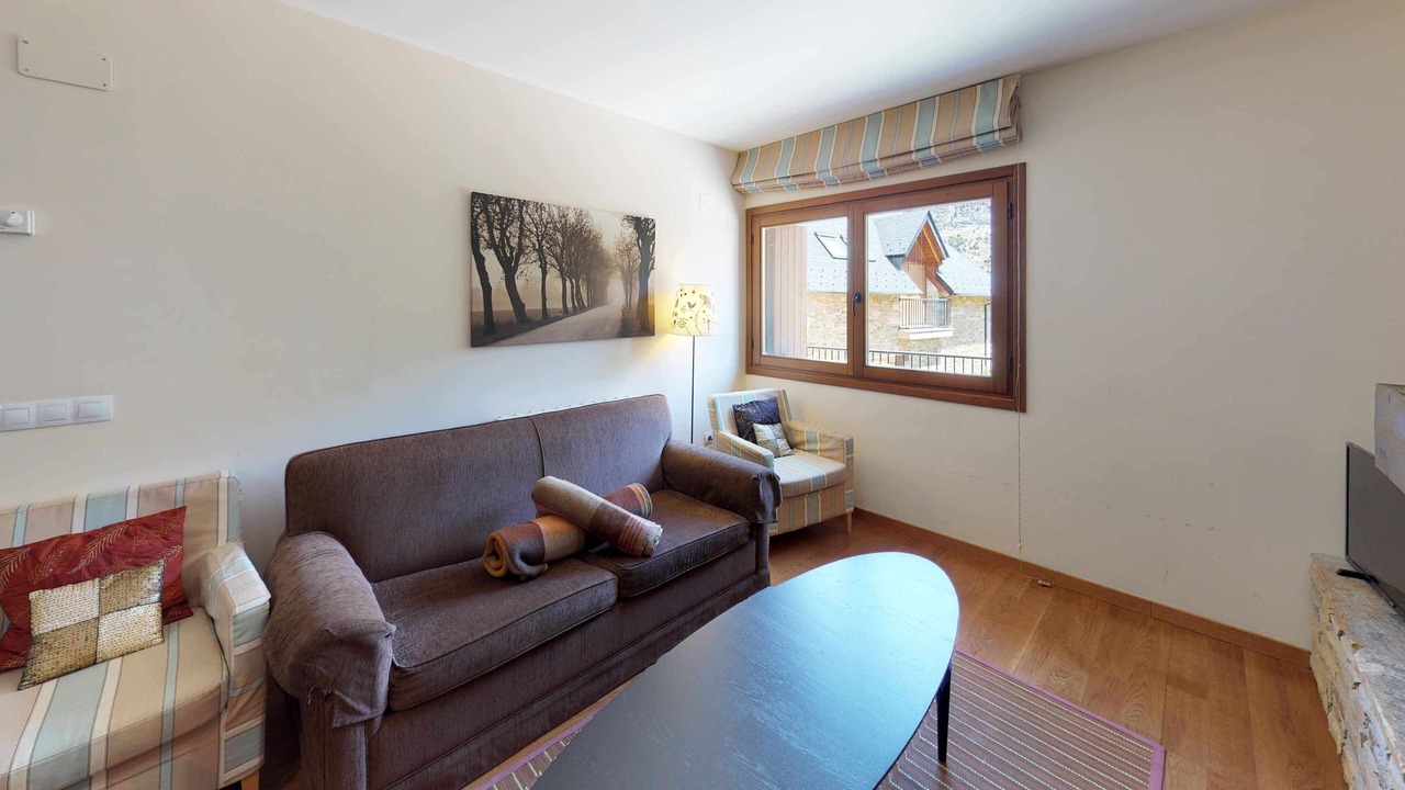 Photo of Livingroom in Escarrilla