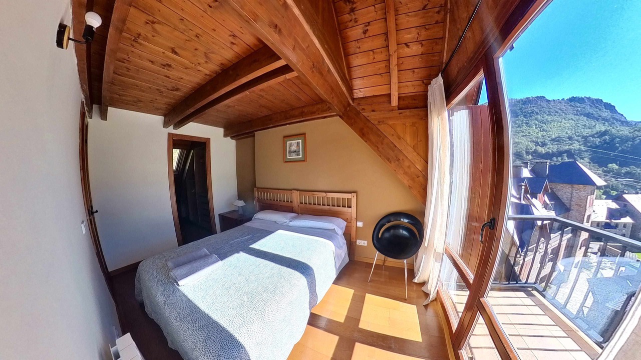 Photo of Bedroom in Escarrilla