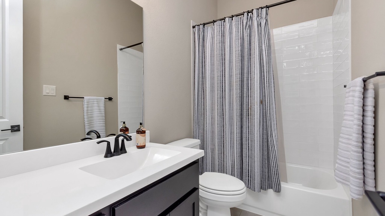 Photo of Bathroom in Northlake