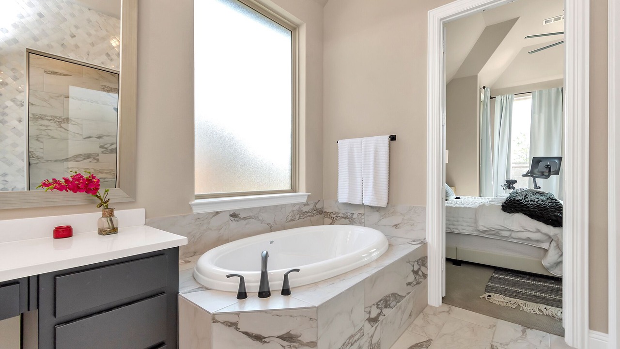 Photo of Bathroom in Northlake