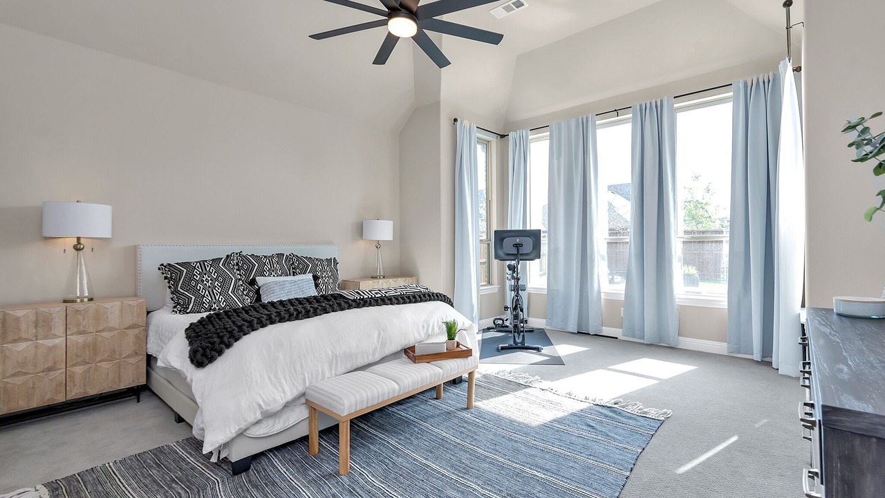 Photo of Bedroom in Northlake