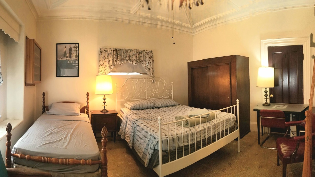 Photo of Bedroom in Salem