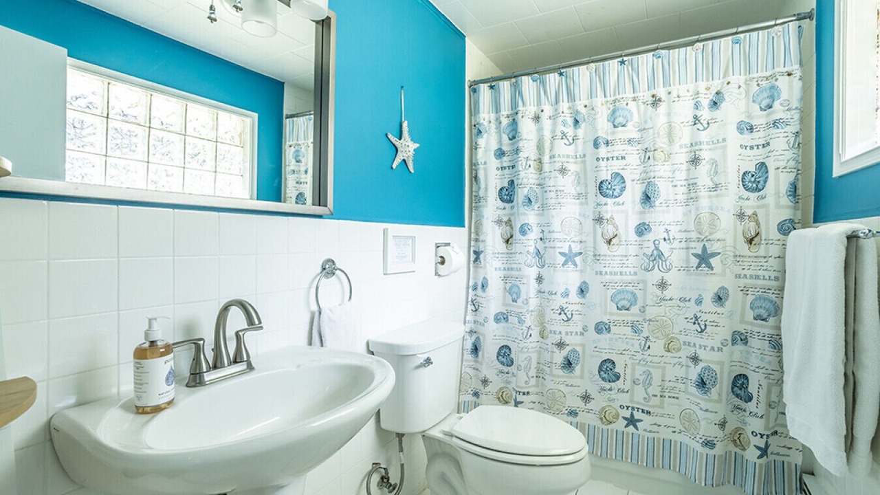 Photo of Bathroom in Blaine