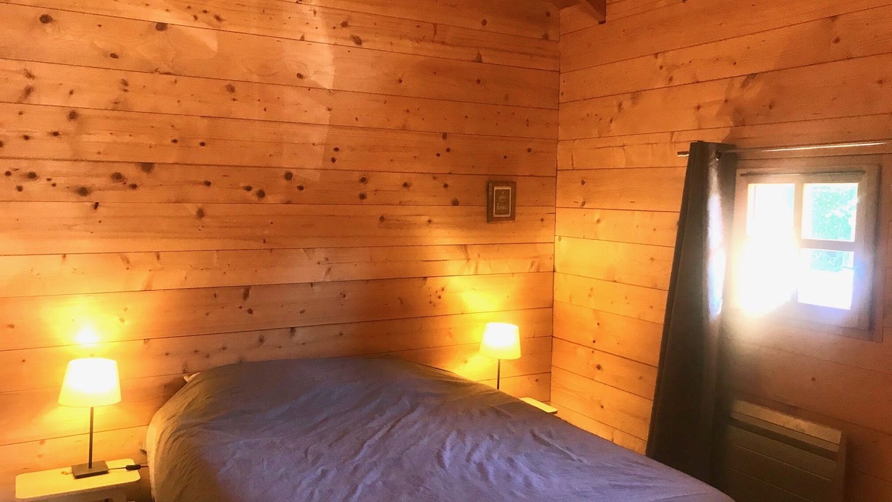 Photo of Bedroom in Contamine-Sarzin