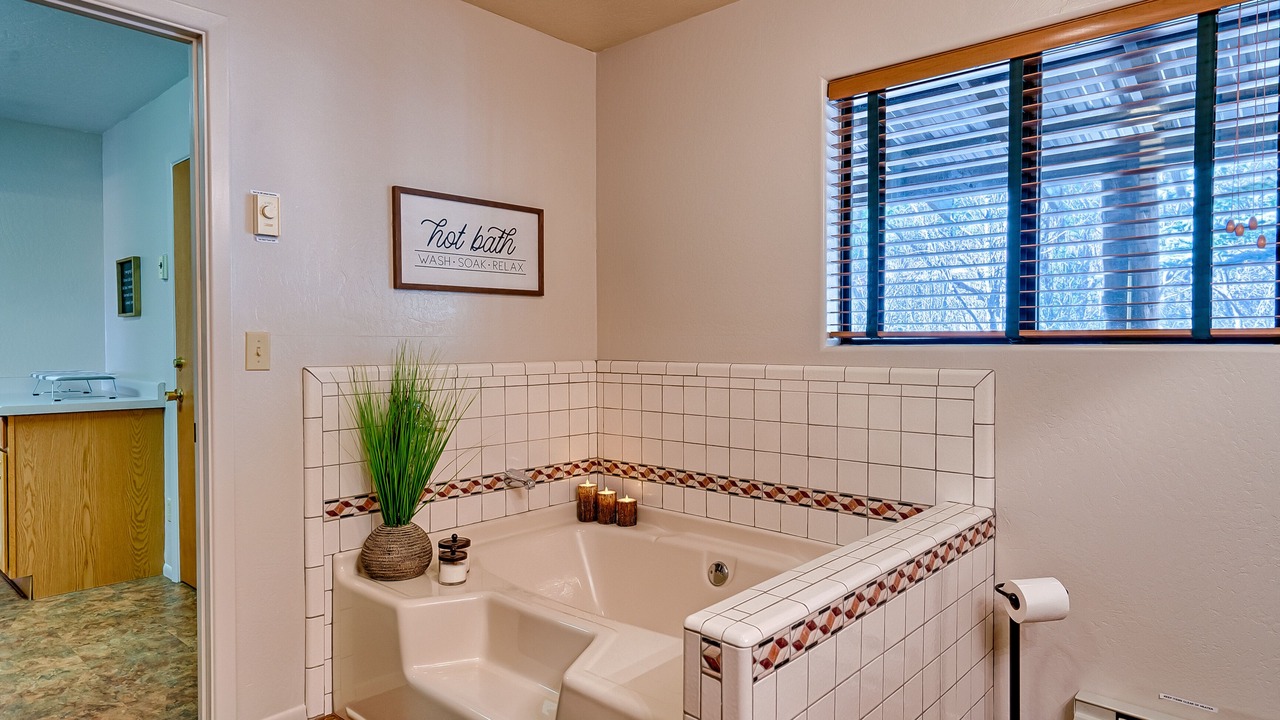 Photo of Bathroom in Greer