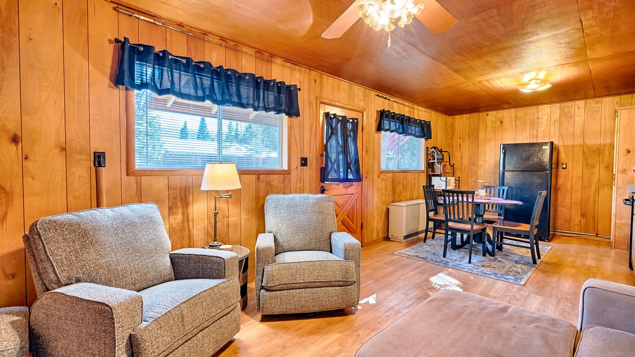 Photo of Livingroom in Greer