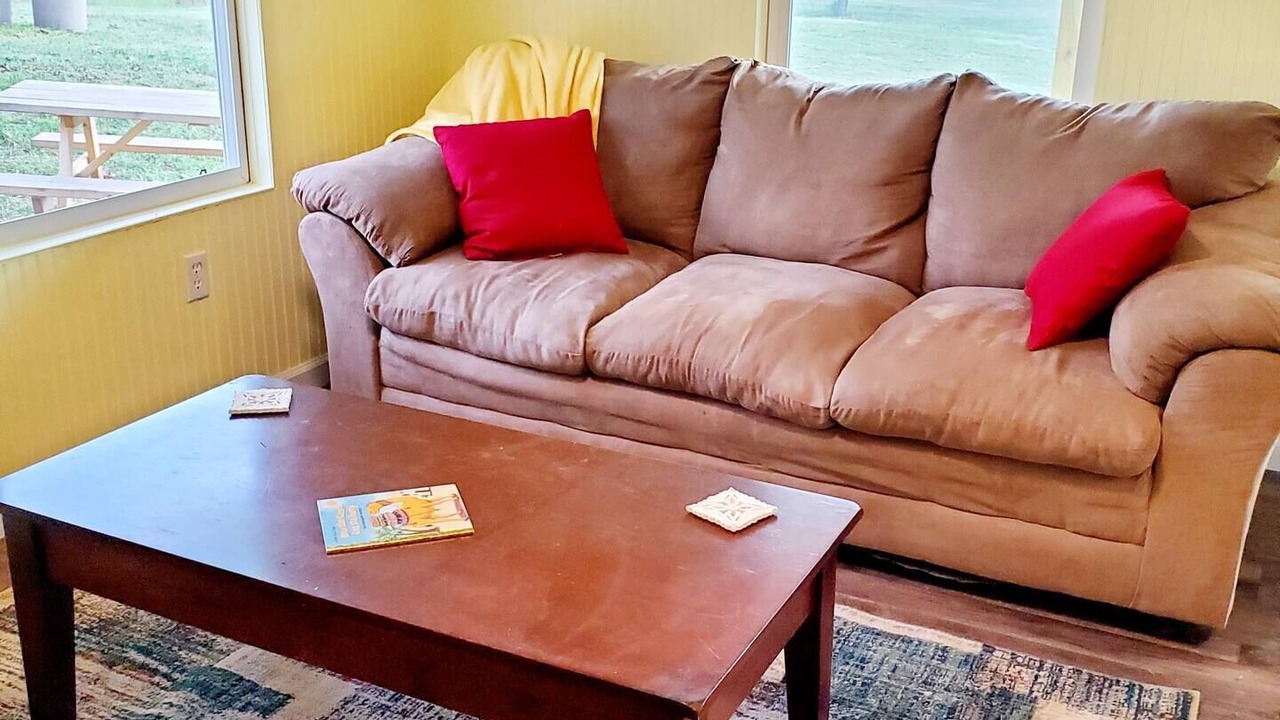 Photo of Livingroom in Big Sandy