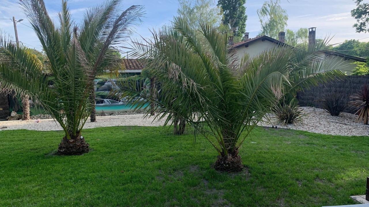 Photo of Outdoor in Grayan-Et-L'Hopital