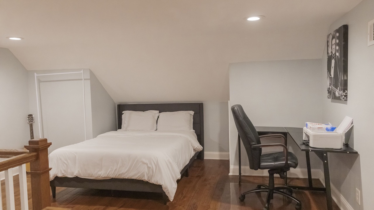 Photo of Bedroom in McFerrin Park