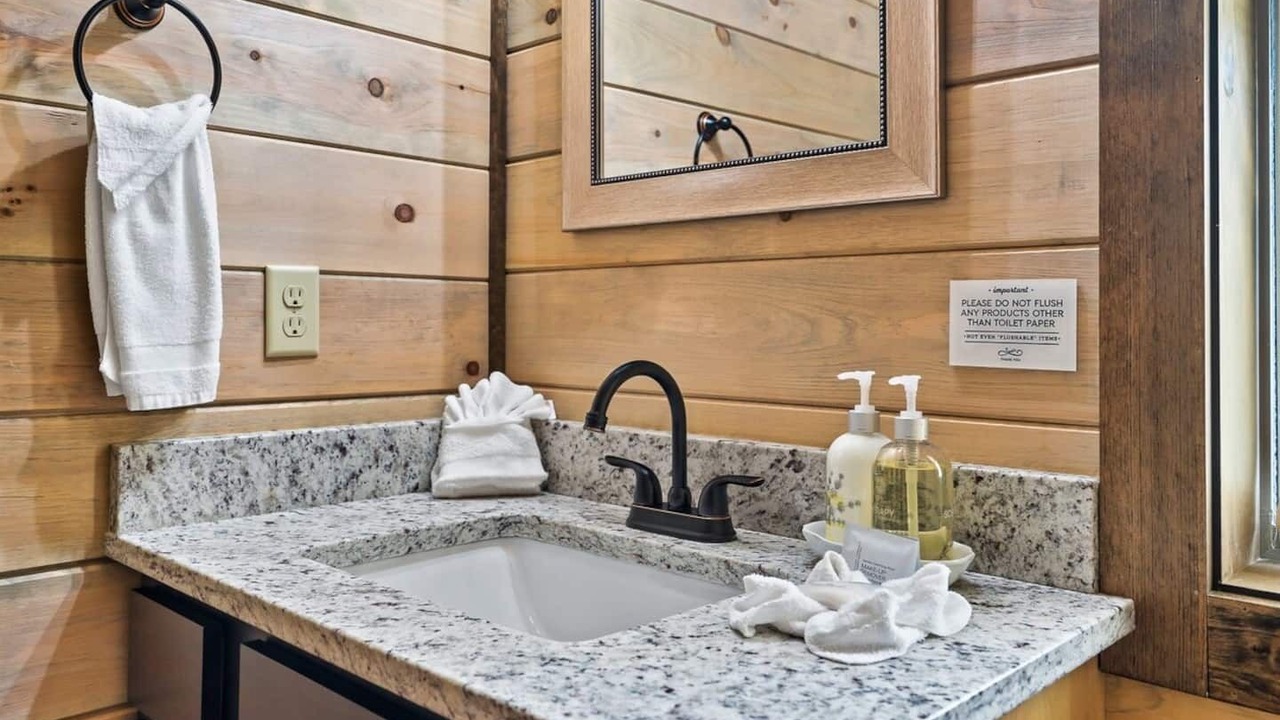 Photo of Bedroom in Chalet Village North