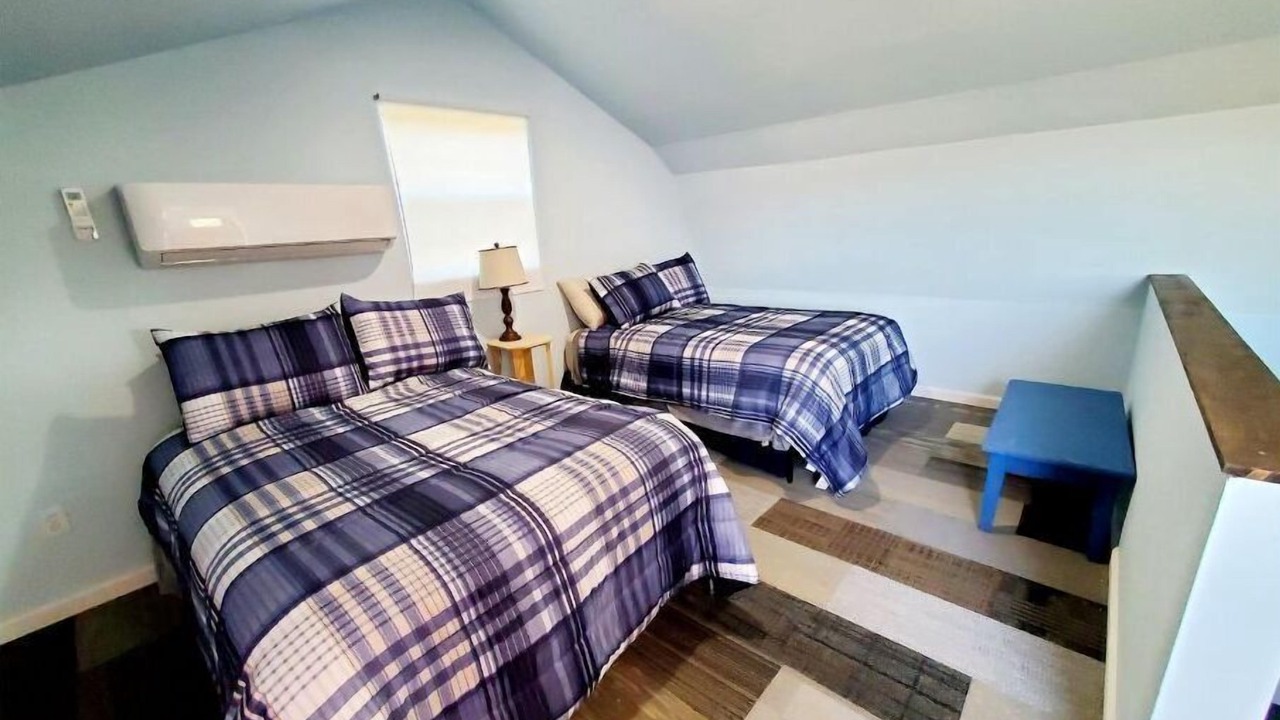 Photo of Bedroom in Big Sandy