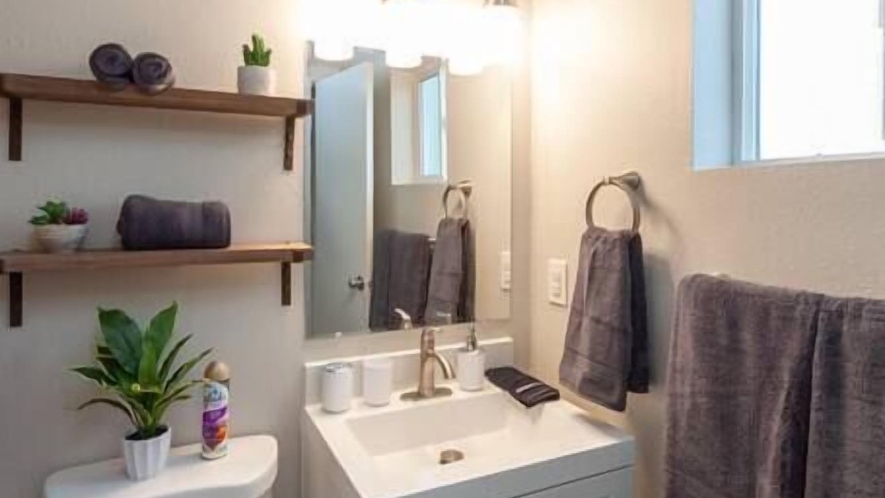 Photo of Bathroom in Valley