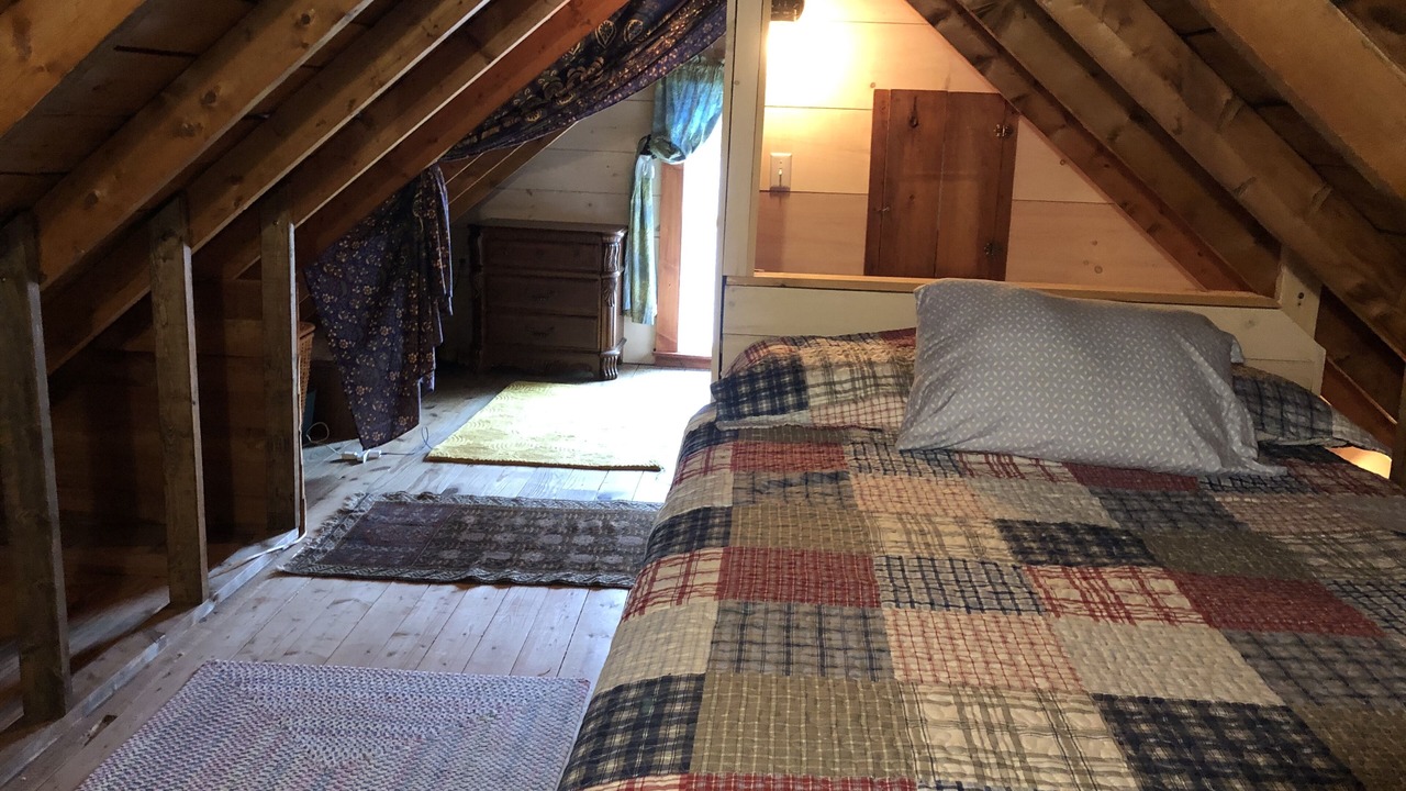 Photo of Bedroom in Bethel