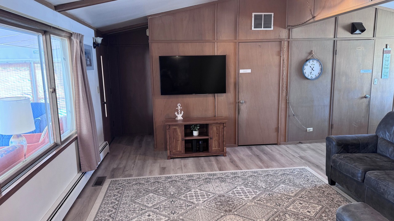 Photo of Livingroom in La Crosse