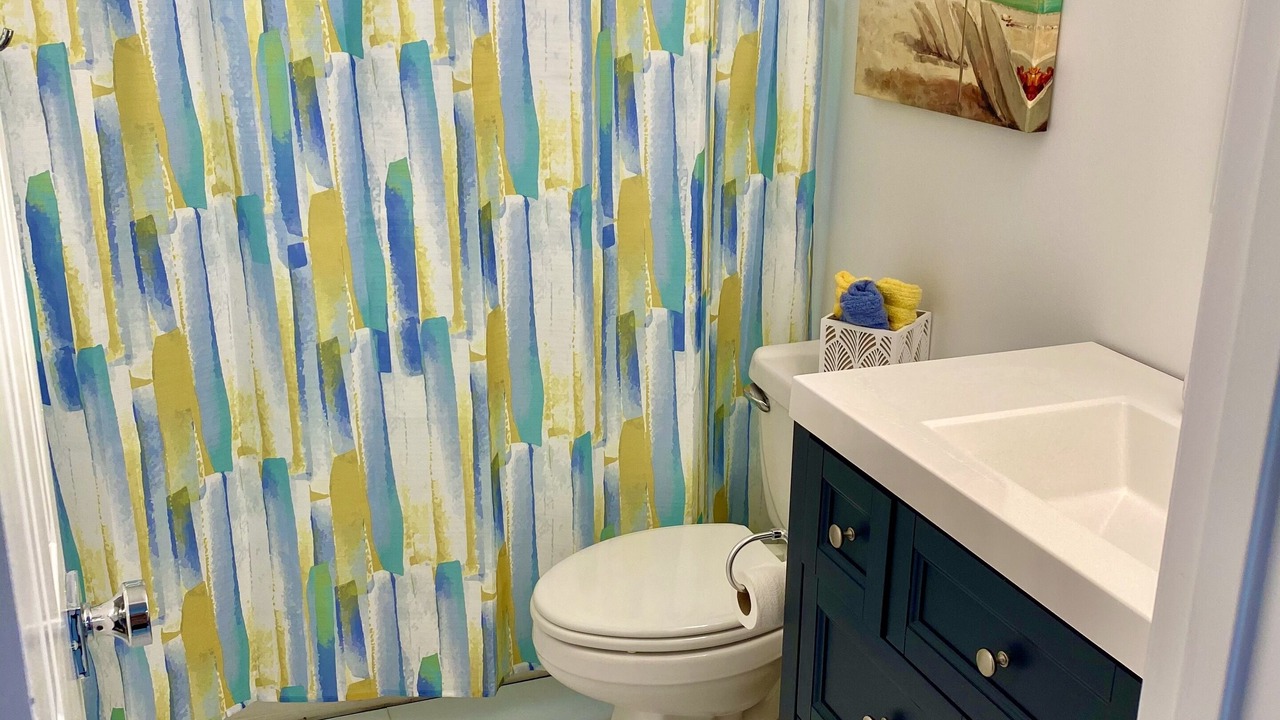 Photo of Bathroom in Ocean Drive