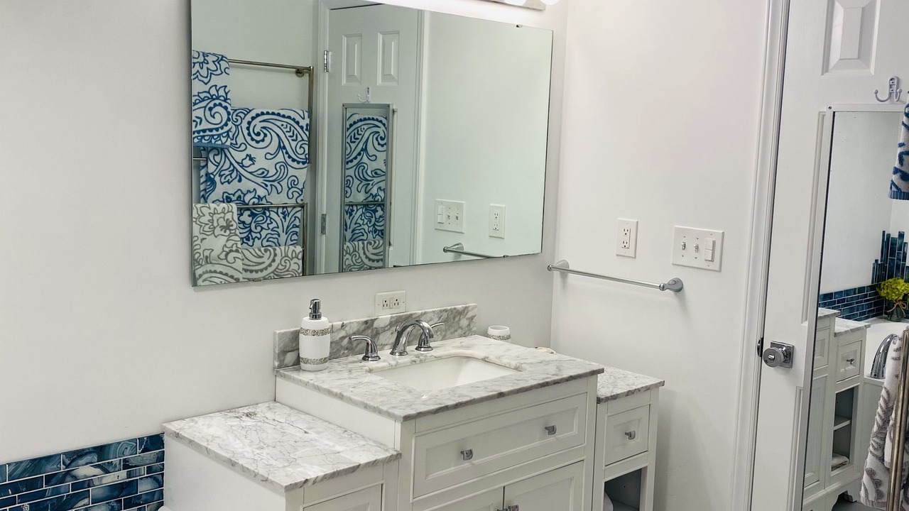 Photo of Bathroom in Ocean Drive