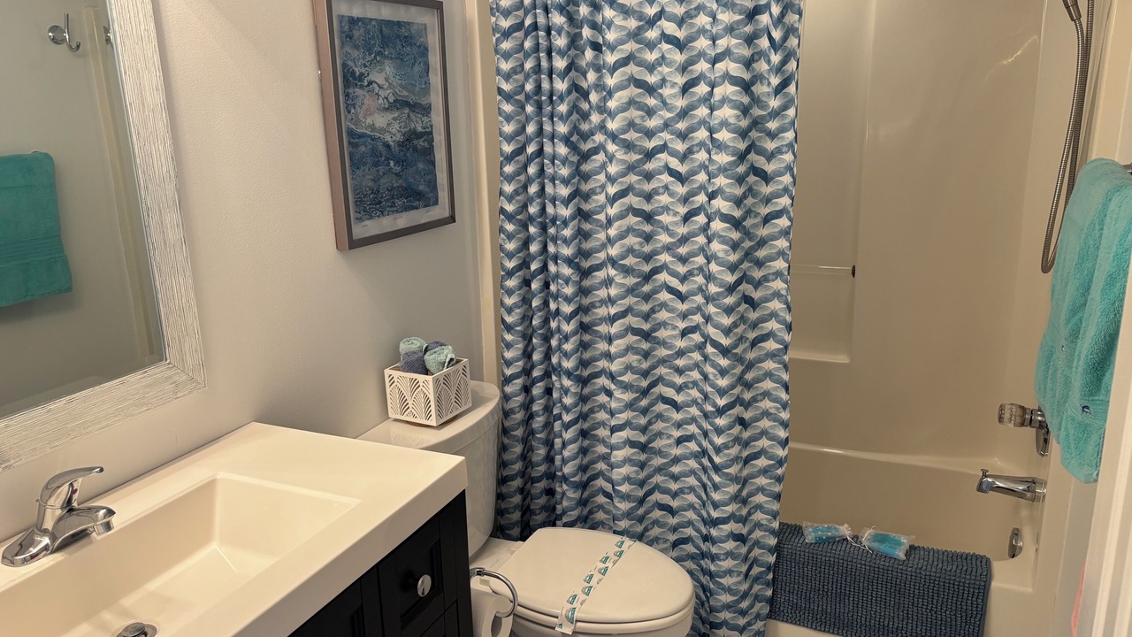 Photo of Bathroom in Ocean Drive