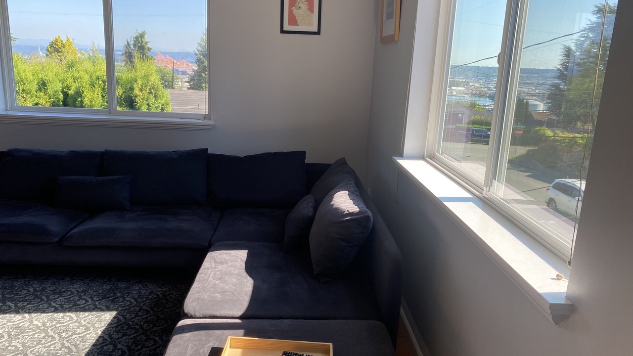 Photo of Livingroom in Northeast Tacoma