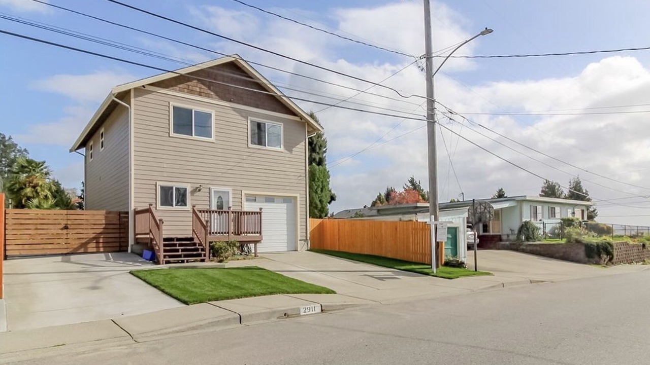 Photo of Outdoor in Northeast Tacoma