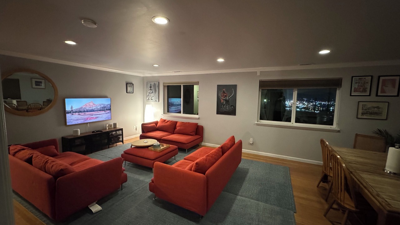 Photo of Livingroom in Northeast Tacoma