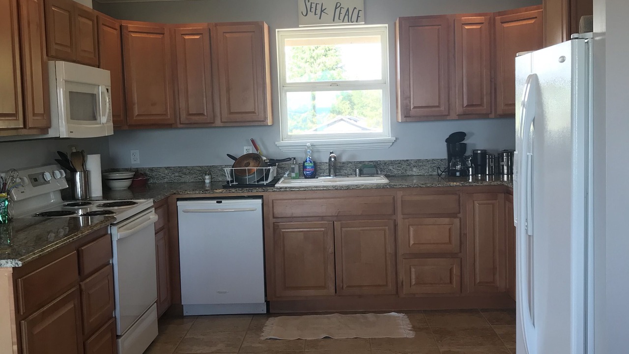 Photo of Kitchen in Northeast Tacoma