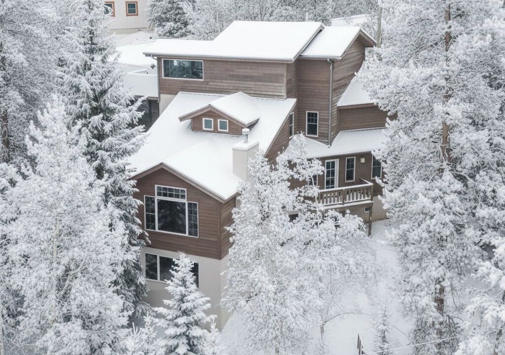 Photo of Outdoor in Highland Meadows