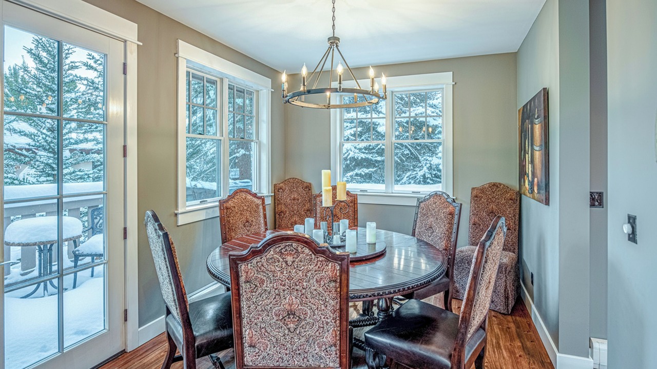 Photo of Livingroom in Highland Meadows