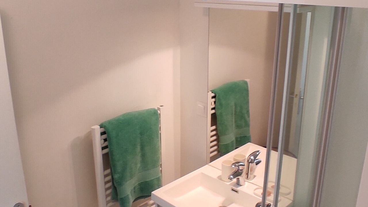 Photo of Bathroom in Saint-Sebastien-sur-Loire