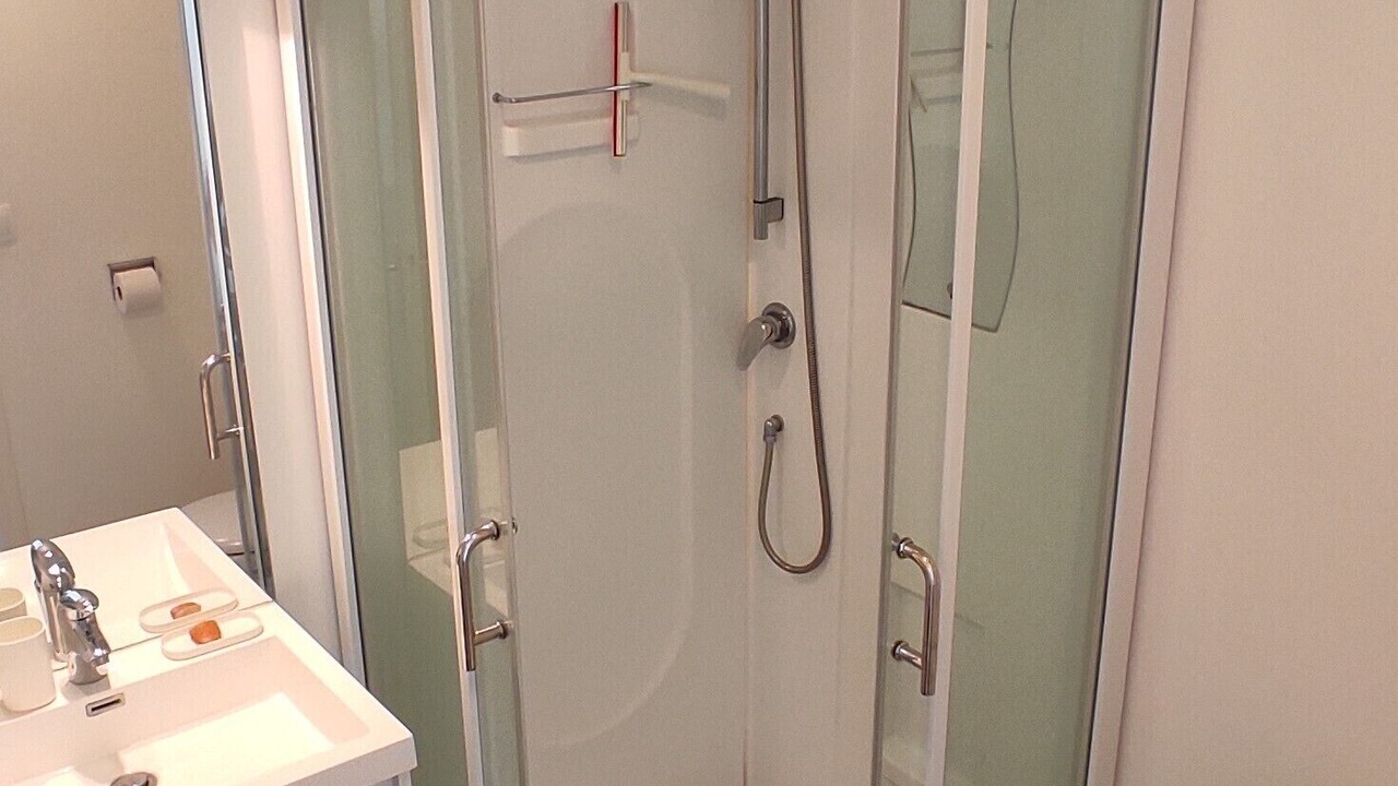 Photo of Bathroom in Saint-Sebastien-sur-Loire