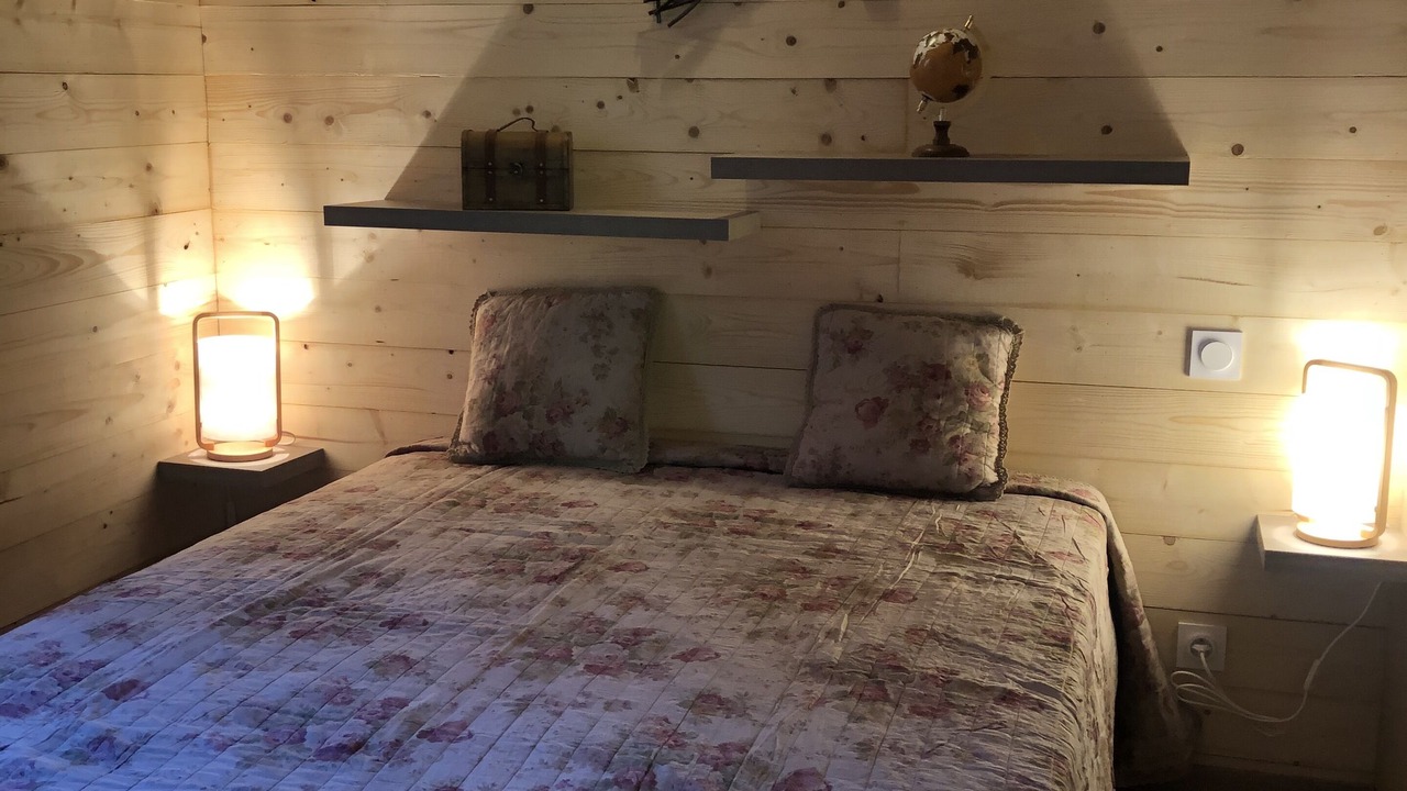 Photo of Bedroom in Fanjeaux