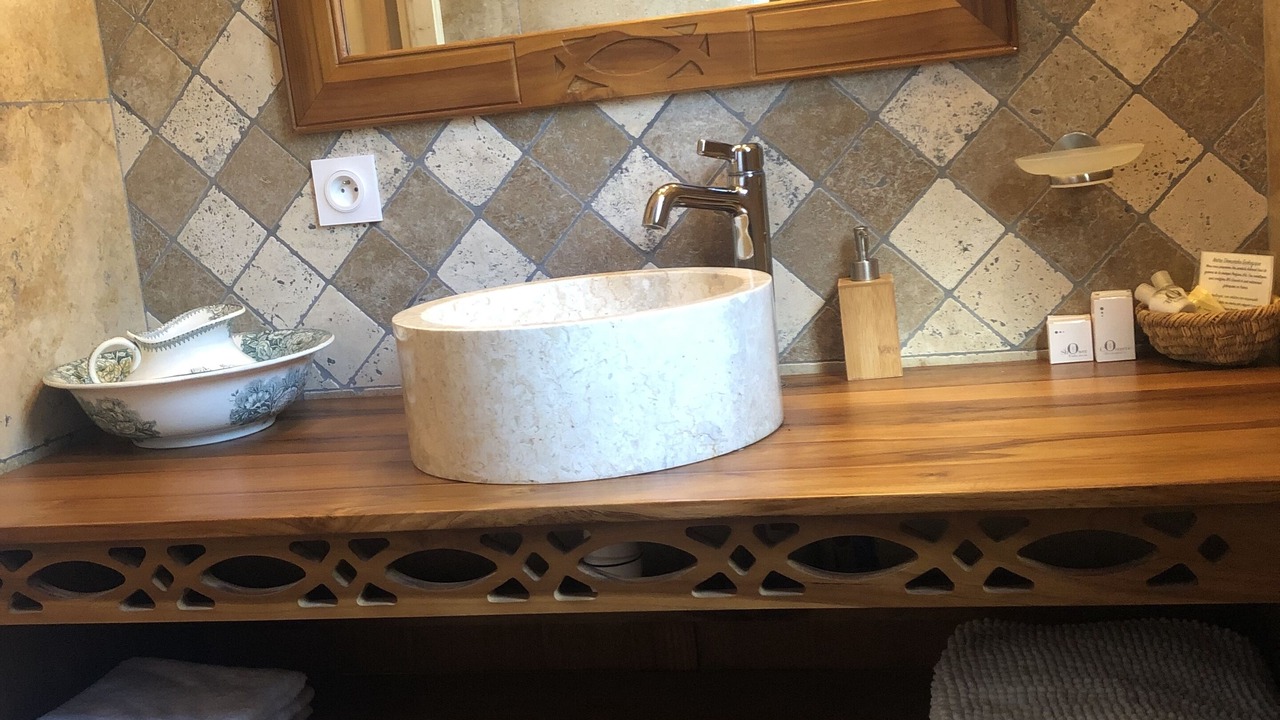 Photo of Bathroom in Fanjeaux