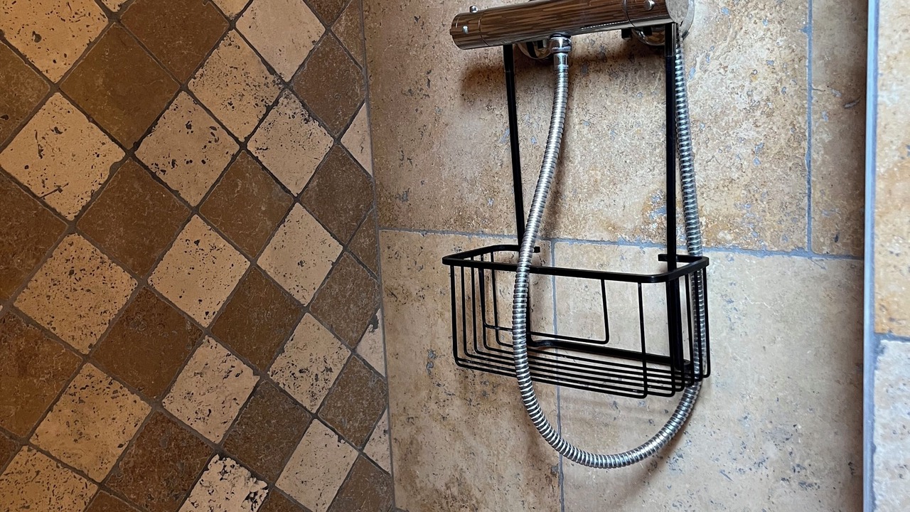 Photo of Bathroom in Fanjeaux