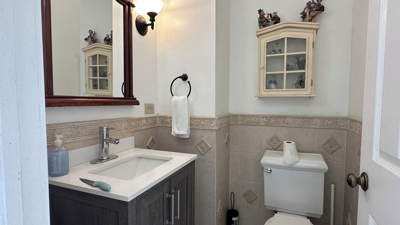 Photo of Bathroom in Round Lake Beach