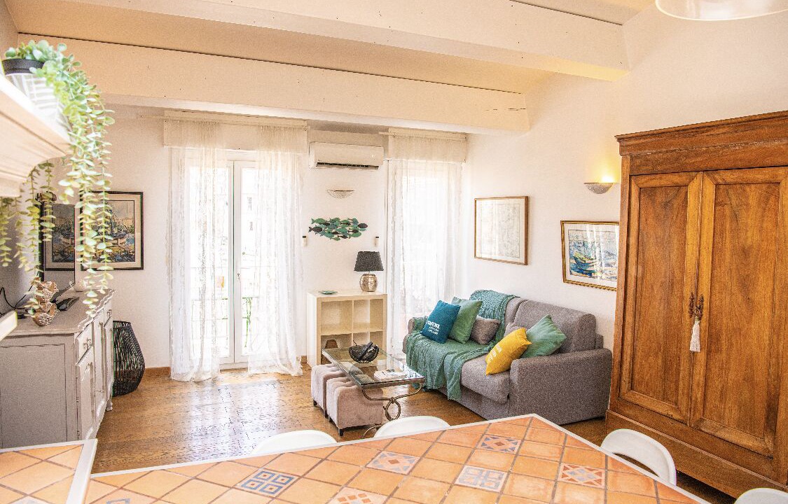 Photo of Livingroom in Saint-Lambert
