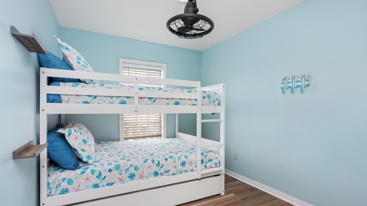 Photo of Bedroom in Port Bolivar