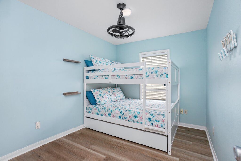 Photo of Bedroom in Port Bolivar