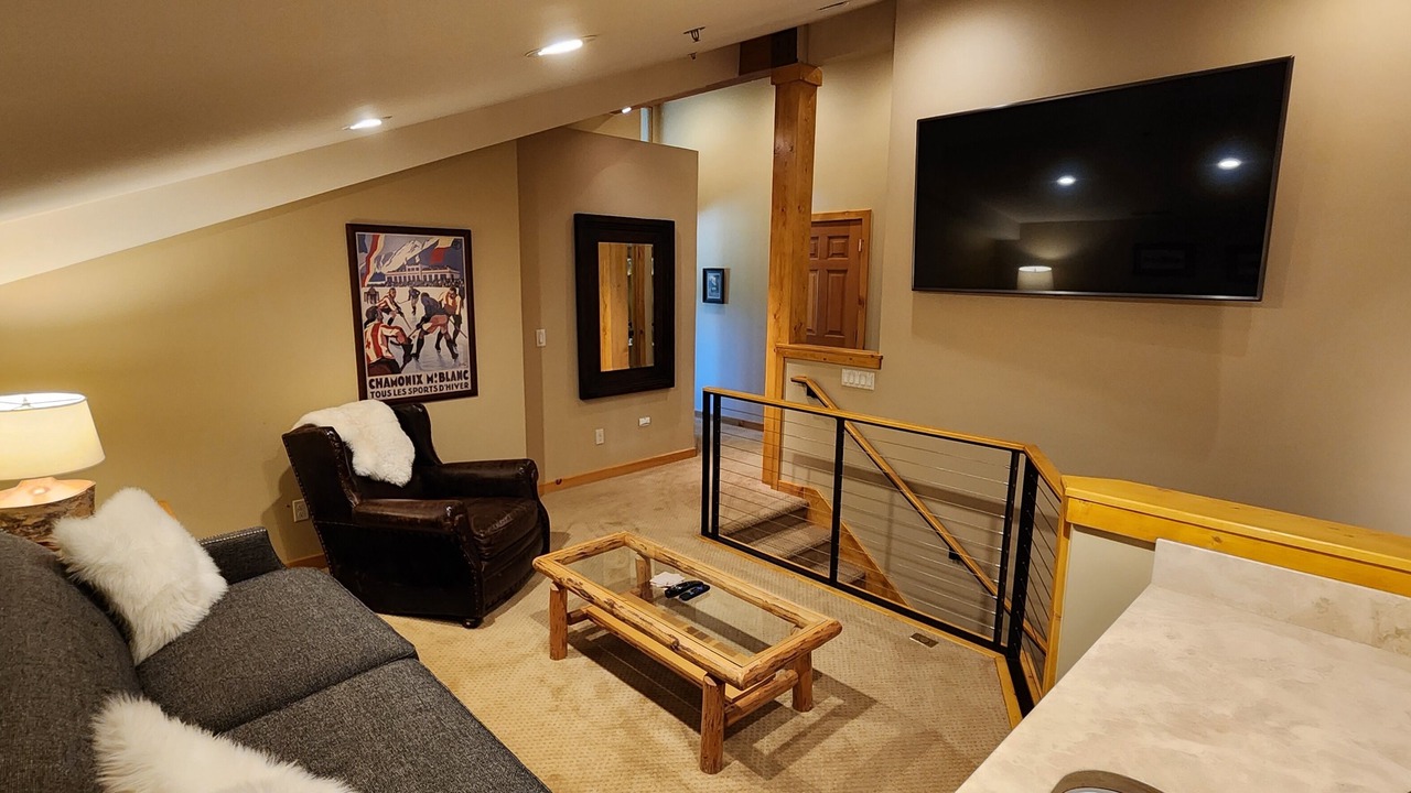 Photo of Livingroom in Deer Valley