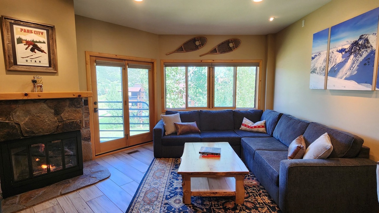 Photo of Livingroom in Deer Valley