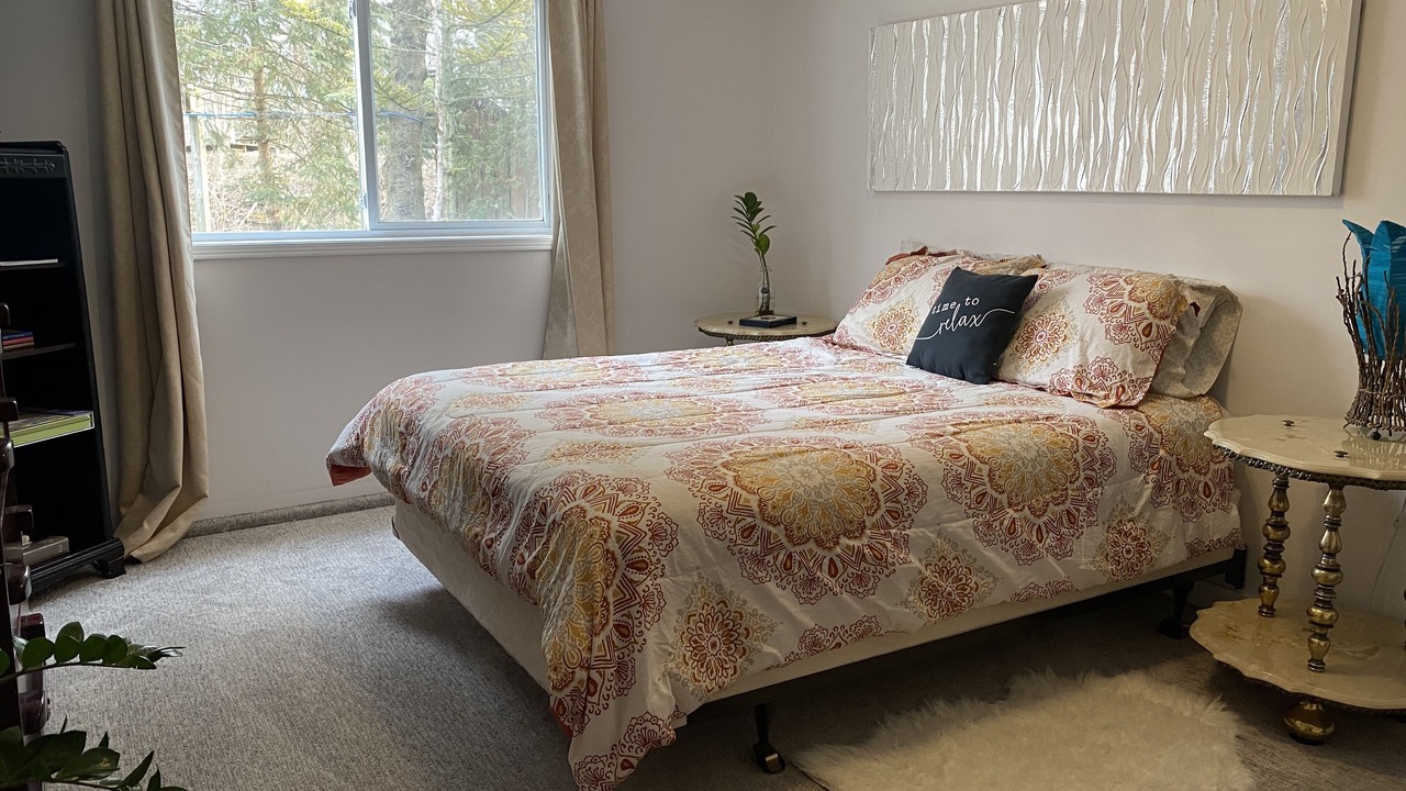 Photo of Bedroom in Cobourg