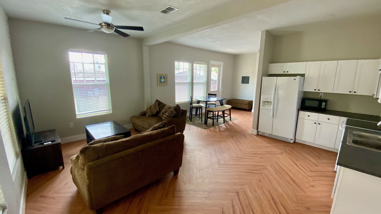 Photo of Livingroom in Plant City